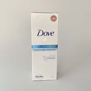 Skin Care: Dove Protective Tinted Moisturiser Beige 50ml Exp 05/2024