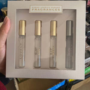 Gift Set: sarah jessica parker lovely 10ml 4 piece rollerball set