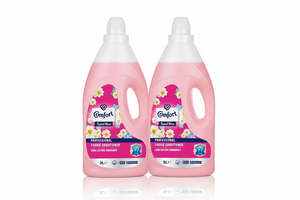 Clearance: Comfort Fabric Tropical Blossom Conditioner 2 x 3L