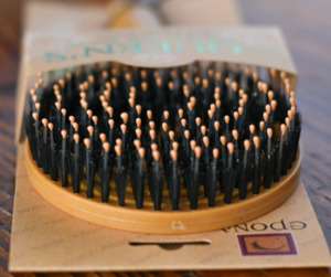 Grooming: Queen's Mane & Tail Brush by Epona