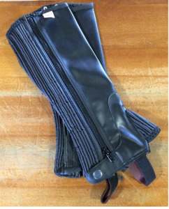 Clothing And Footwear: Polka Ponies New Style Rexion Half Chap