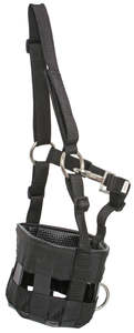 Stable Equipment: Bluetag Rubber Grazing Muzzle