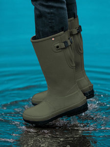 Casual Footwear: Bogs Women's Amanda II Tall Gumboots