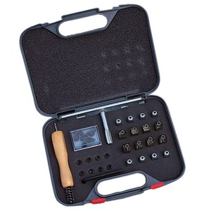 Studs: Roma Stud Kit