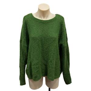 Tops: Elk Knit - Size 14