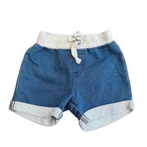Cute Shorts - Size 000