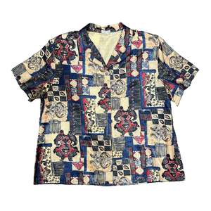 Shirts: Silk Shirt - Size S/M