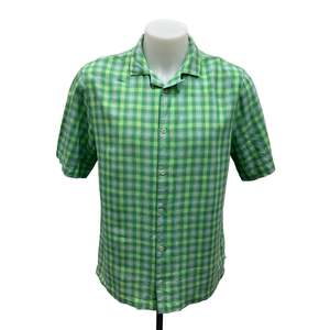Mens Clothing: NEW Green Shirt - Size M