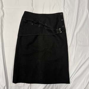 Rewind Collection: Cool Skirt - Size 30