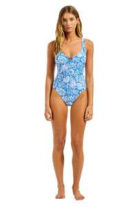 Products: C Shells Ring Front Halter 1Pce