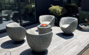 Outdoor Furniture: Alfresco Lifestyles 5-Piece Spin Set