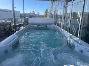 Pre-Loved E700 Swim Spa 2019