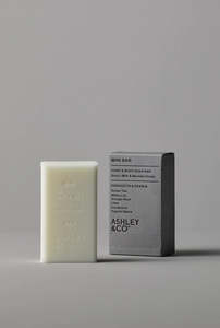 Ashley Co: Ashley & Co Mini Bar | Parakeets & Pearls