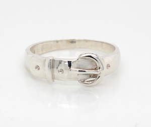 Gold Rings: Ladies Buckle Ring