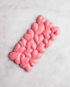 Frontpage: Gianduja Hazelnut Heart Pink Bar