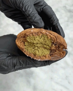 Products: Viral Pistachio Knafeh Bar & Cookie Bundle