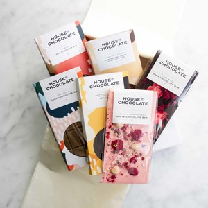 Handcrafted Chocolate Bars: Crowd Favourite's Bar Gift Box Wholesale