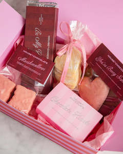 Valentines Day: All The Sweet Things Gift Box