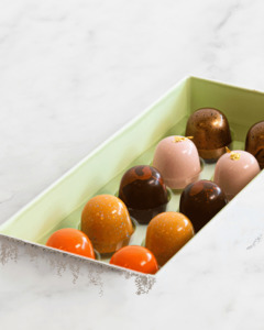 Build-Your-Own 10 Piece Bonbon Box