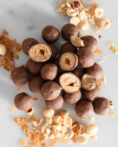 Creation of the Month | Salted Hazelnut Biscoff Dragées
