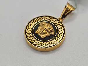 Pendants: P0011