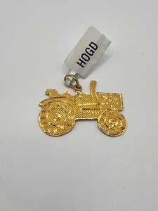 Pendants: P0010