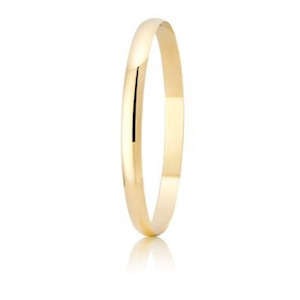 Wrist: 9ct Yellow Gold Round 5mm Bangle
