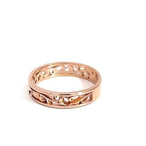 Rings: 9ct Red Gold Small Vine Ring