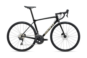 Road Bikes: 2024 TCR Adv 2 Pro