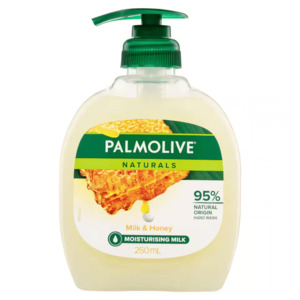 Health Beauty: Palmolive Handwash Aloe Vera & Chamomile 250ml