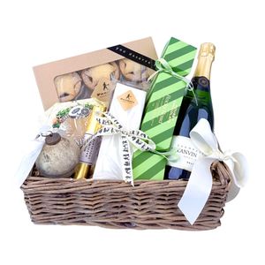 Gifts For Him 1: The Ultimate Christmas Gift Hamper