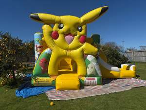 Bouncy Castles: Pokémon Bouncy Castle