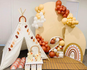 Backdrops Walls Photo Booths: Curved Wooden Arch Boards