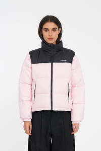 Womens Down Jackets: WMNS RIDER PUFFER JKT BLACK/PETAL