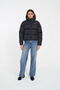 Womens Down Jackets: WMNS STREET PUFFER JKT BLACK