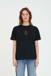 Womens T Shirts: CLASSIC TEE 170/ROSY BLACK