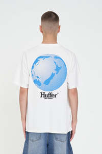 Mens: BLOCK TEE 220/DIGIWORLD CHALK