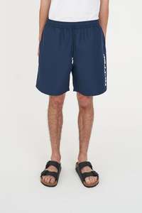 STAPLE TRUNK/CARVED NAVY