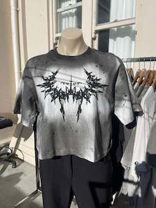 metal halo large crop tee jake