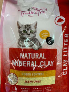 Pet Care Treats: Trouble and Trix Natural Mineral Clay Litter 7L