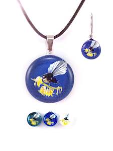 091 - Fantail - Carded