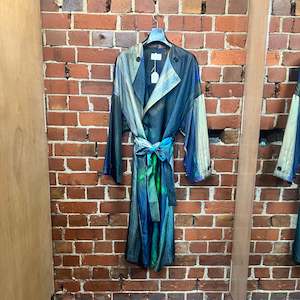 mens: RORY WILLIAM DOHERTY NZ designer silk trench coat