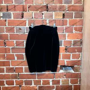 VIVIENNE WESTWOOD 1990s velvet tulip skirt