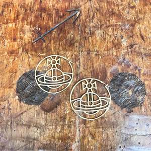 VIVIENNE WESTWOOD orb hoop earrings