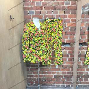 MOSCHINO 2 piece suit