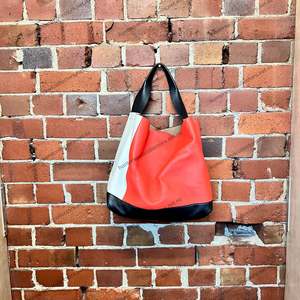 Archive: MARNI leather handbag