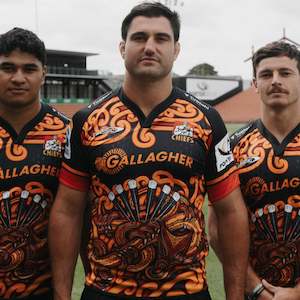 Chiefs: Chiefs 2025 Mens Rau Huia Jersey