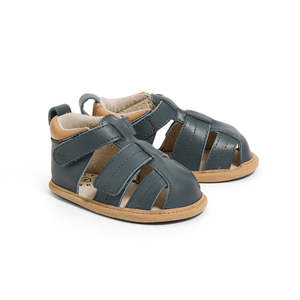 Footwear: Levi - Indigo