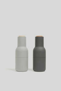 Menu: Menu Bottle Grinder Set - Cool Grey - Beech
