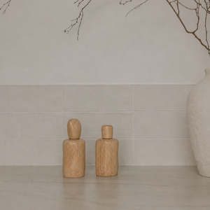 Wavy salt and pepper shakers | Natural